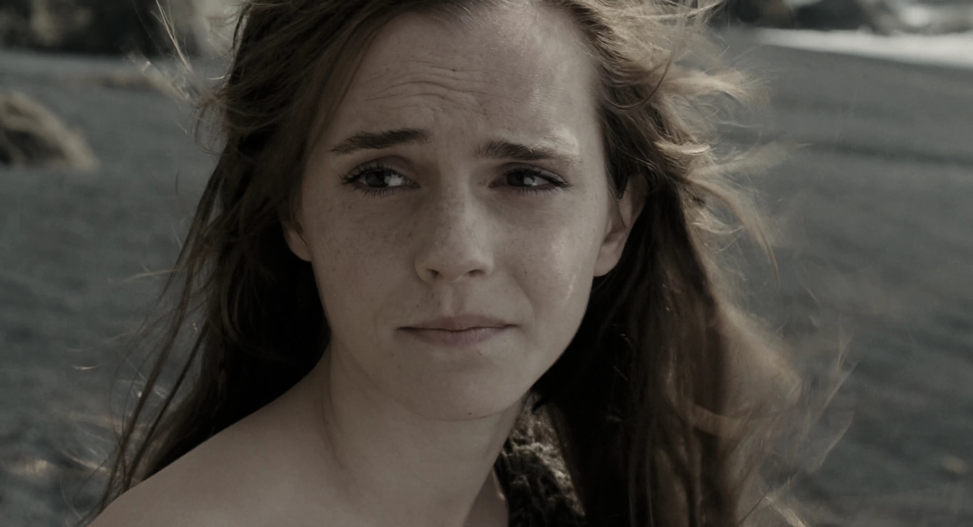 EmmaWatsonFan-dot-nl_Noah5293.jpg