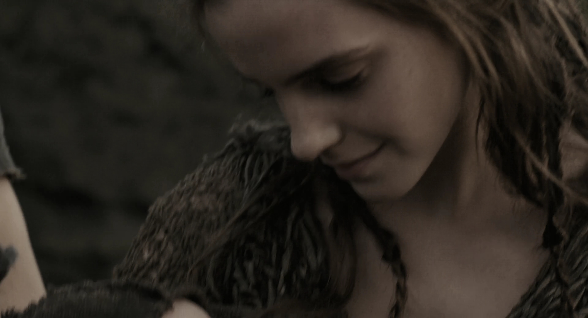 EmmaWatsonFan-dot-nl_Noah5459.jpg