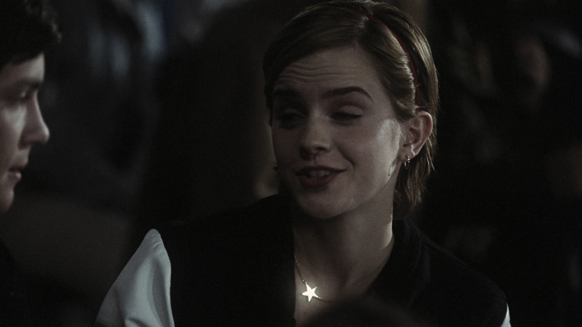 EmmaWatonFan-dot-nl_ThePerksOfBeingAWallflower0030.jpg EmmaWatonFan-dot-nl_ThePerksOfBeingAWallflower0030.jpg