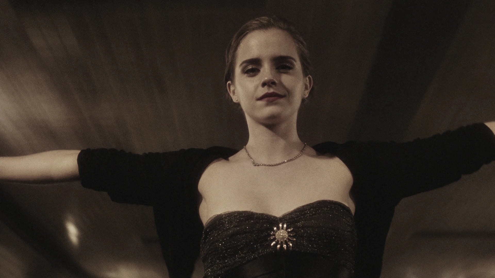 EmmaWatonFan-dot-nl_ThePerksOfBeingAWallflower1603.jpg