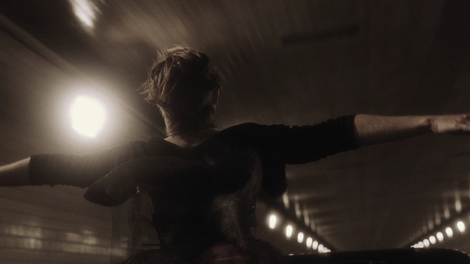EmmaWatonFan-dot-nl_ThePerksOfBeingAWallflower1611.jpg