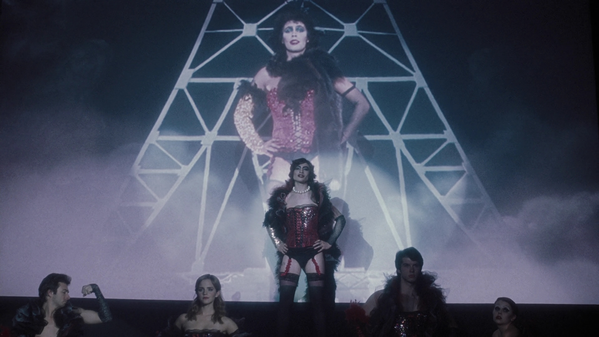 EmmaWatonFan-dot-nl_ThePerksOfBeingAWallflower1845.jpg EmmaWatonFan-dot-nl_ThePerksOfBeingAWallflower1845.jpg