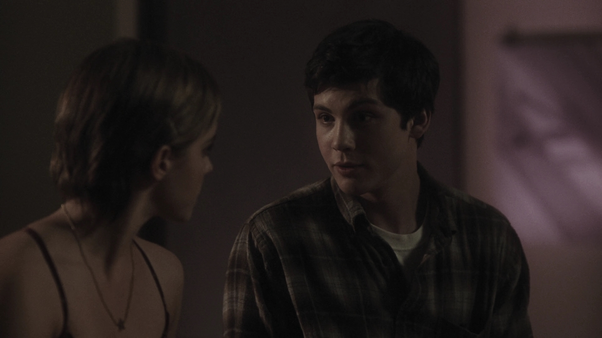 EmmaWatonFan-dot-nl_ThePerksOfBeingAWallflower1975.jpg