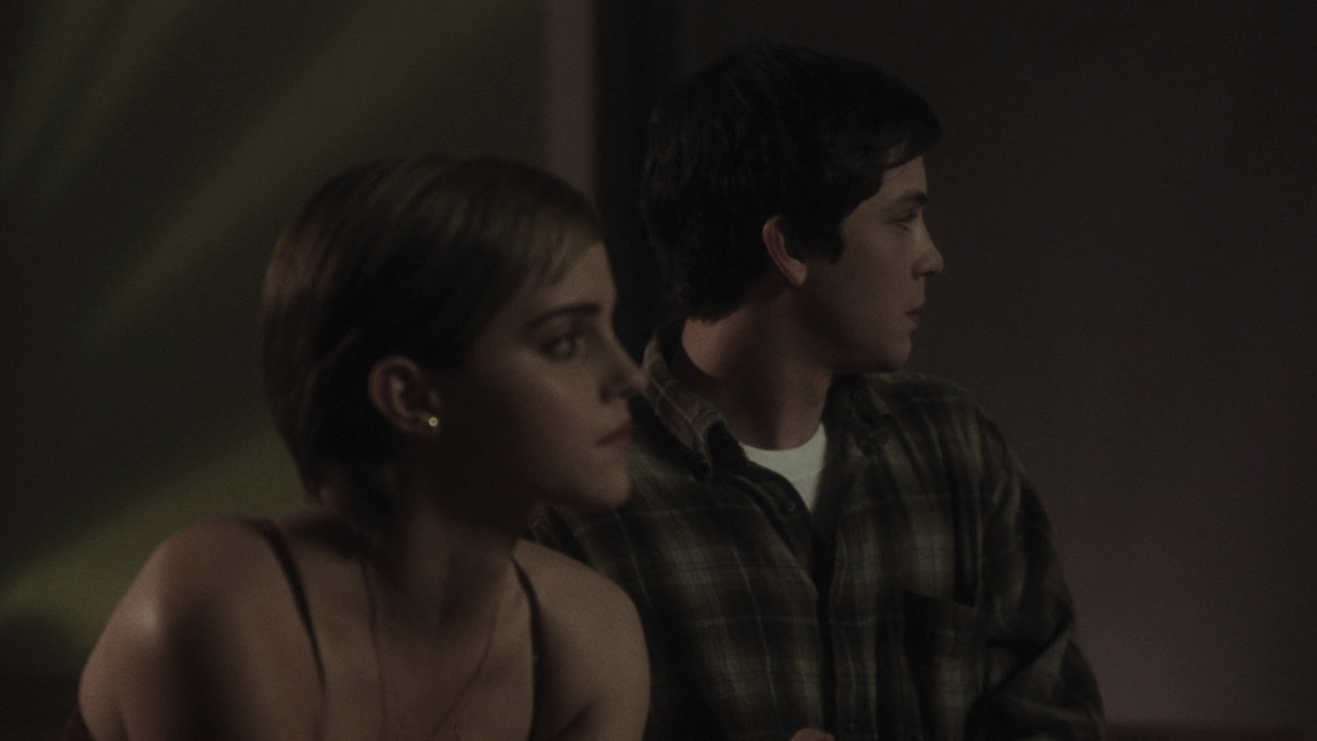 EmmaWatonFan-dot-nl_ThePerksOfBeingAWallflower1986.jpg