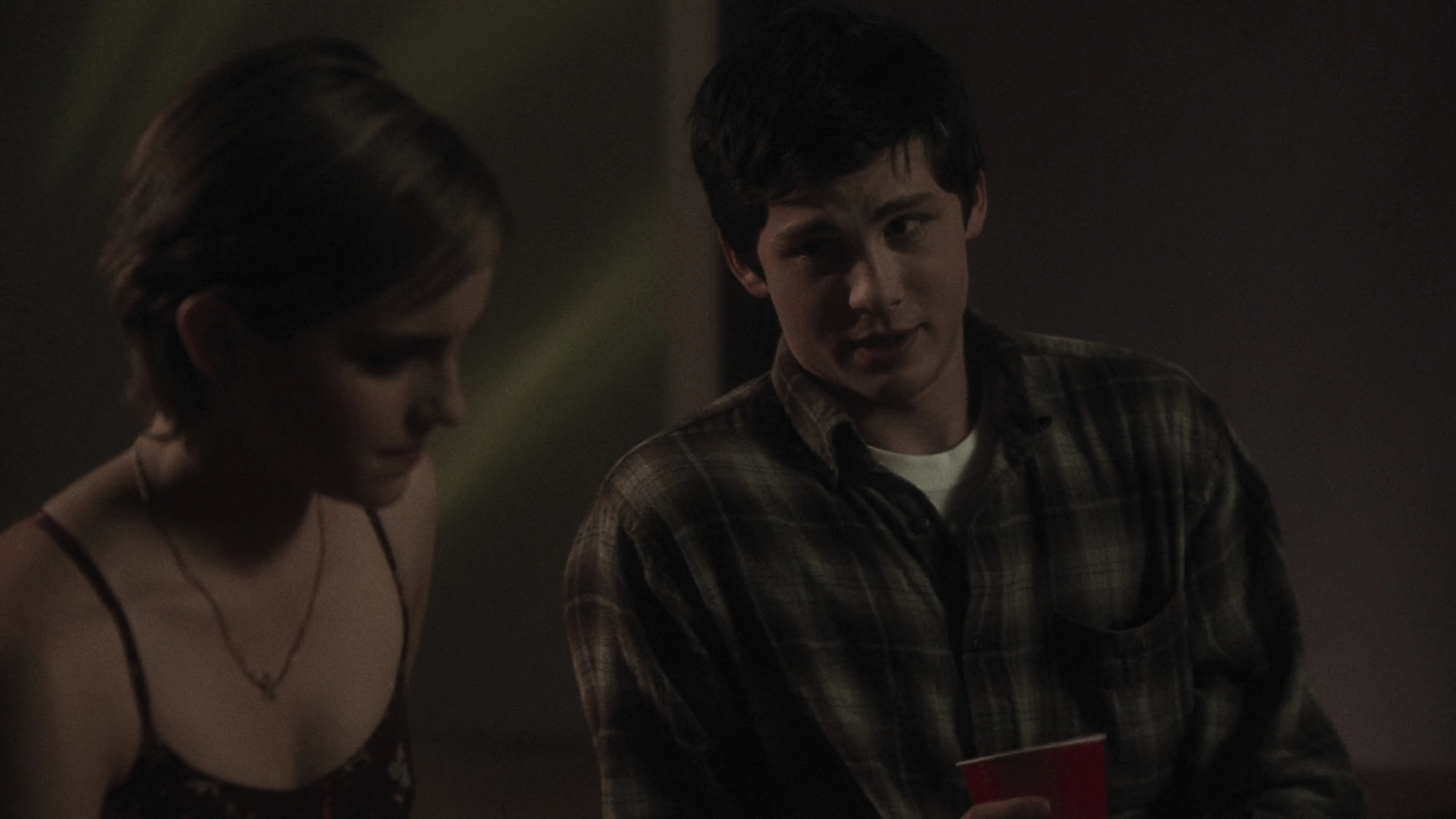 EmmaWatonFan-dot-nl_ThePerksOfBeingAWallflower1999.jpg EmmaWatonFan-dot-nl_ThePerksOfBeingAWallflower1999.jpg