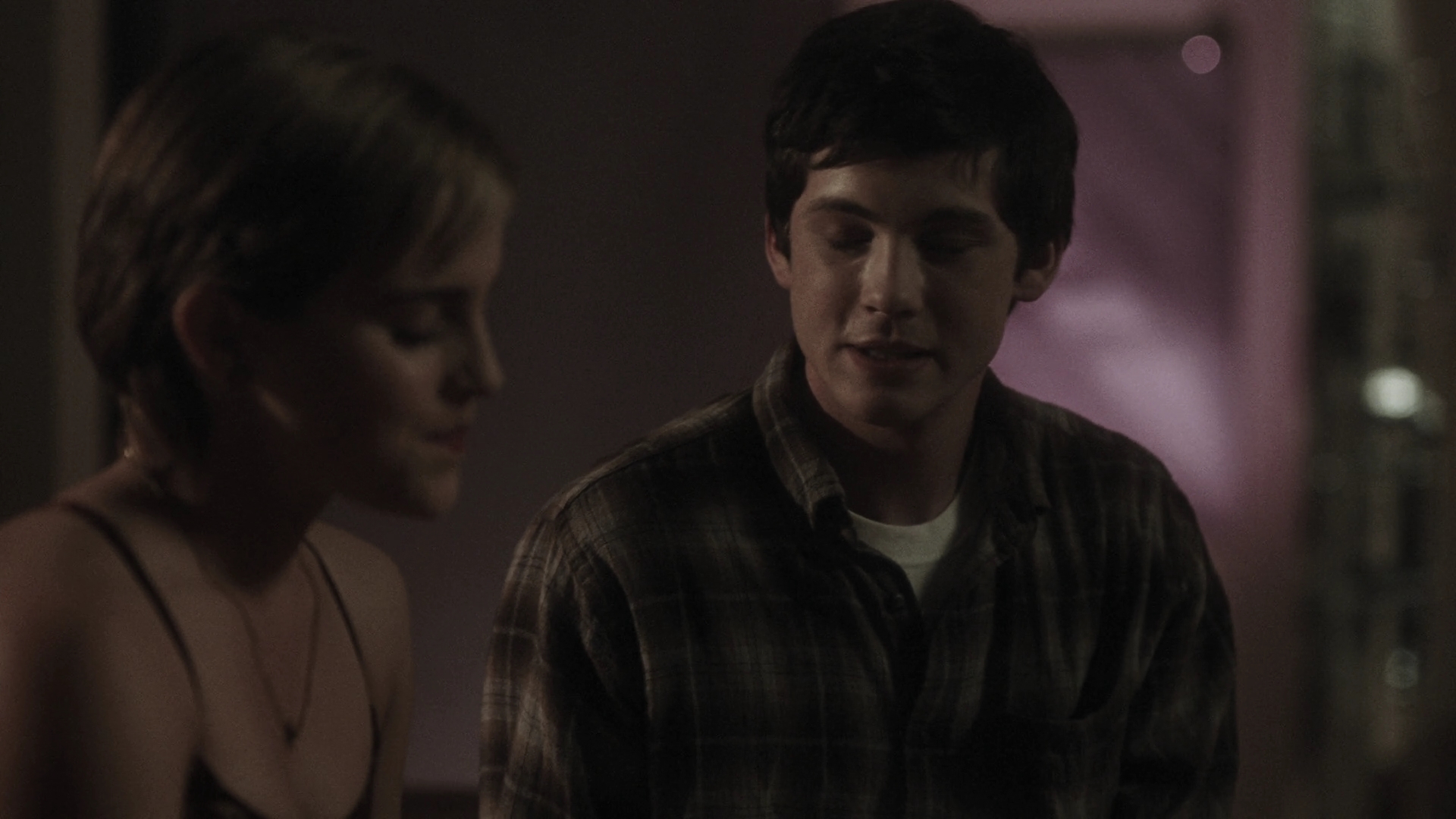 EmmaWatonFan-dot-nl_ThePerksOfBeingAWallflower2030.jpg EmmaWatonFan-dot-nl_ThePerksOfBeingAWallflower2030.jpg