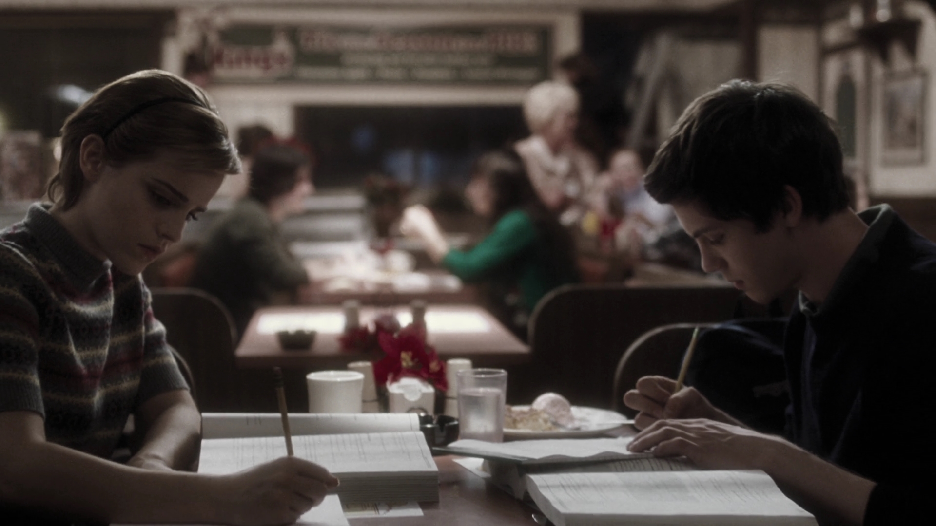 EmmaWatonFan-dot-nl_ThePerksOfBeingAWallflower2222.jpg EmmaWatonFan-dot-nl_ThePerksOfBeingAWallflower2222.jpg