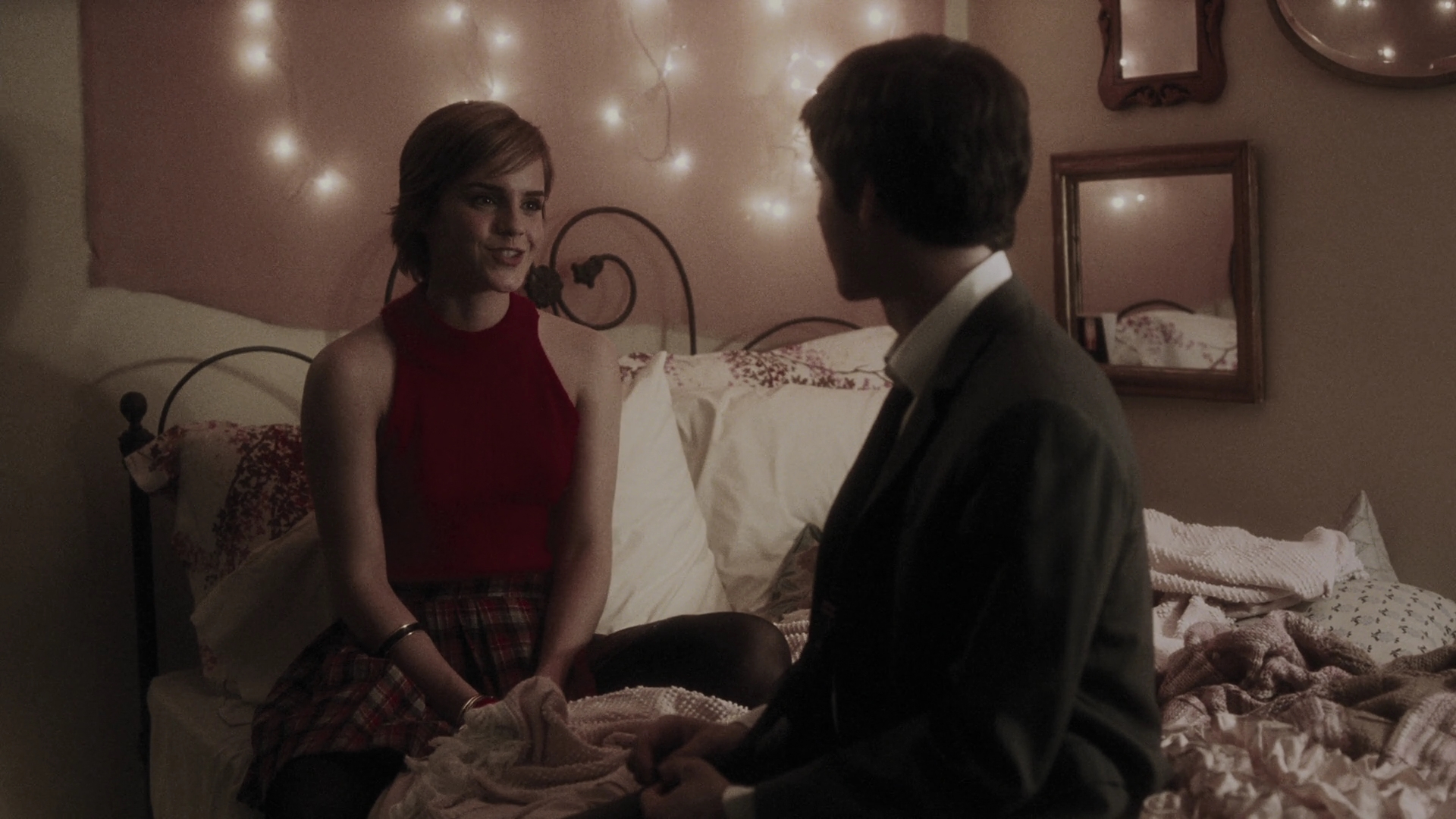 EmmaWatonFan-dot-nl_ThePerksOfBeingAWallflower2633.jpg EmmaWatonFan-dot-nl_ThePerksOfBeingAWallflower2633.jpg