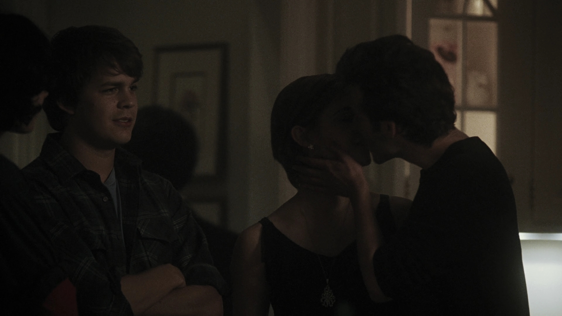 EmmaWatonFan-dot-nl_ThePerksOfBeingAWallflower2942.jpg