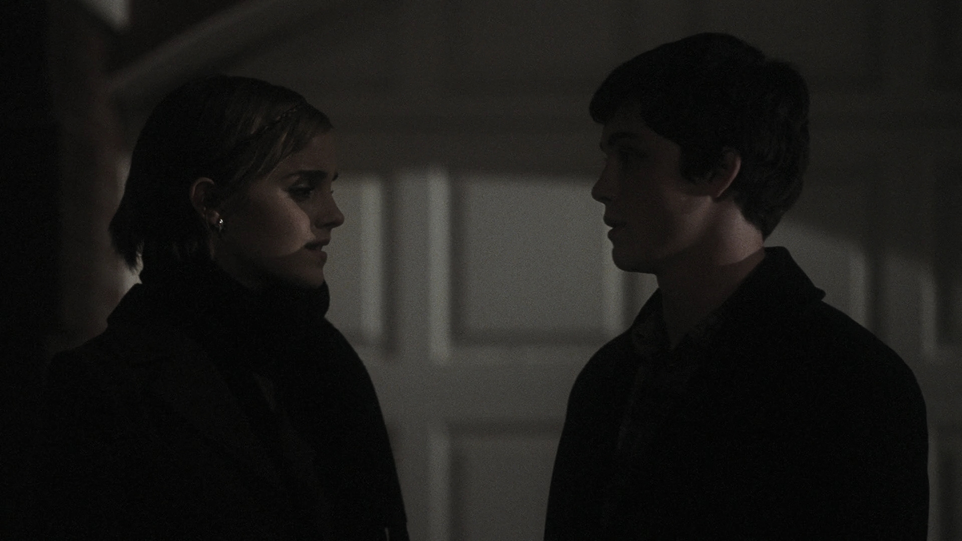 EmmaWatonFan-dot-nl_ThePerksOfBeingAWallflower3015.jpg EmmaWatonFan-dot-nl_ThePerksOfBeingAWallflower3015.jpg
