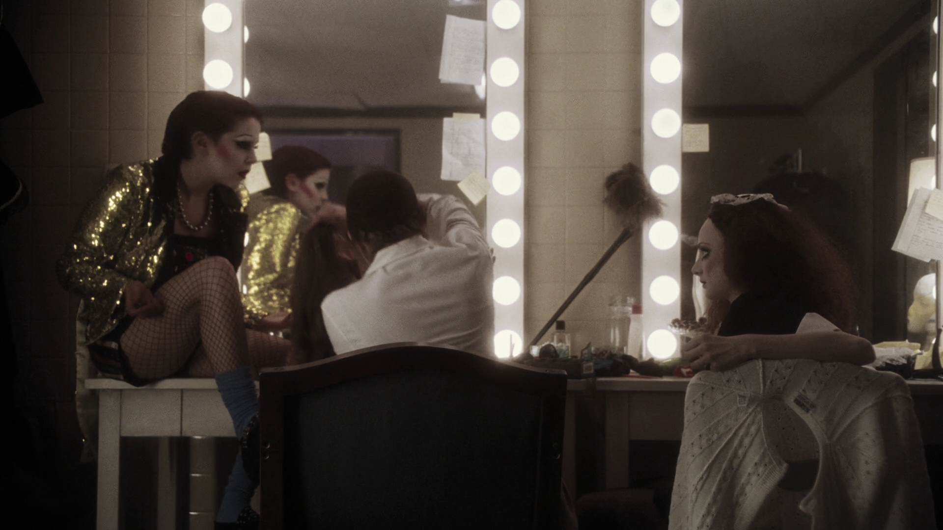 EmmaWatonFan-dot-nl_ThePerksOfBeingAWallflower3233.jpg EmmaWatonFan-dot-nl_ThePerksOfBeingAWallflower3233.jpg