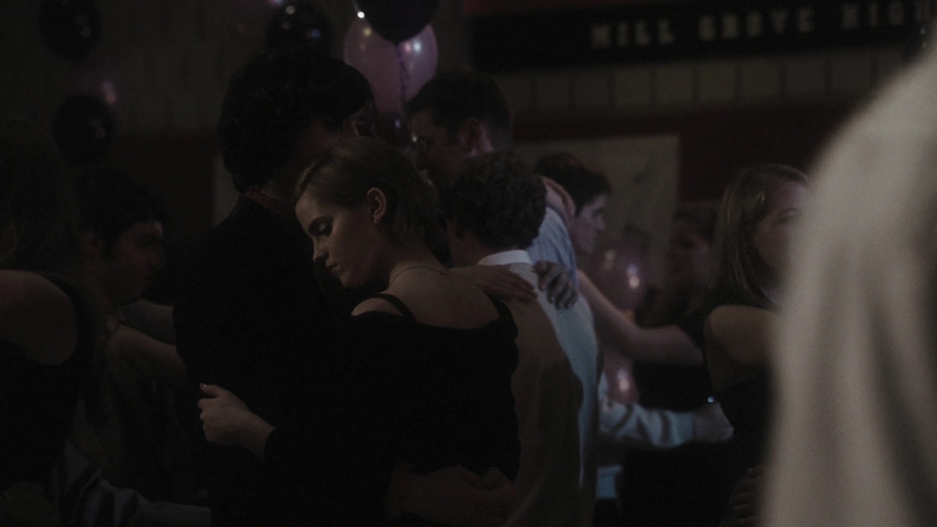 EmmaWatonFan-dot-nl_ThePerksOfBeingAWallflower3398.jpg