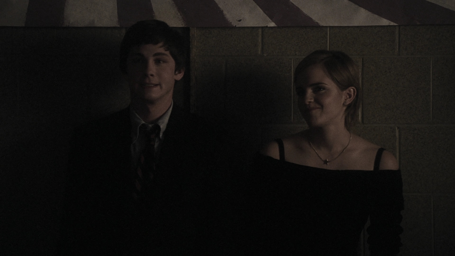EmmaWatonFan-dot-nl_ThePerksOfBeingAWallflower3433.jpg
