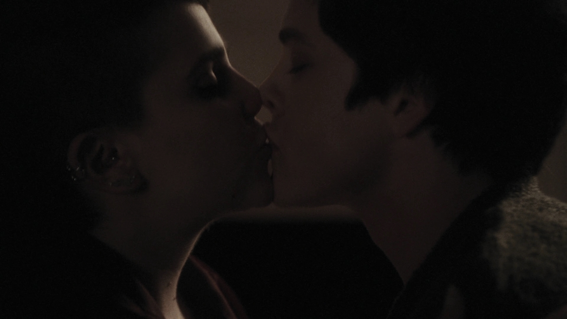 EmmaWatonFan-dot-nl_ThePerksOfBeingAWallflower3715.jpg