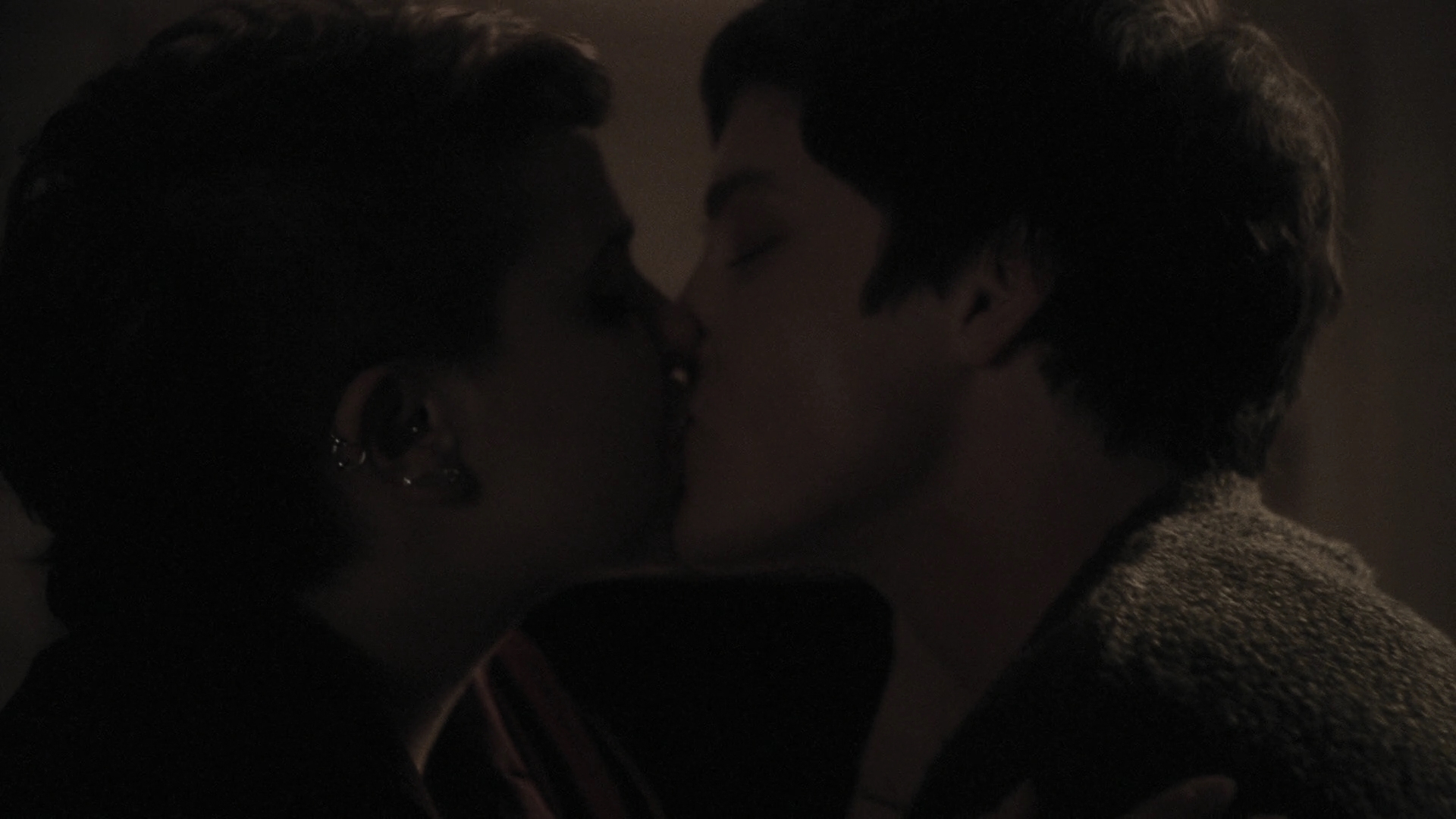 EmmaWatonFan-dot-nl_ThePerksOfBeingAWallflower3716.jpg