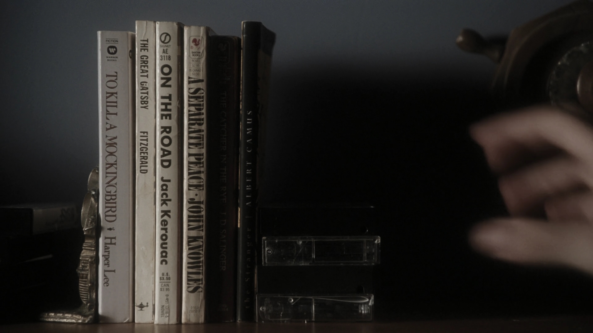 EmmaWatonFan-dot-nl_ThePerksOfBeingAWallflower3731.jpg EmmaWatonFan-dot-nl_ThePerksOfBeingAWallflower3731.jpg