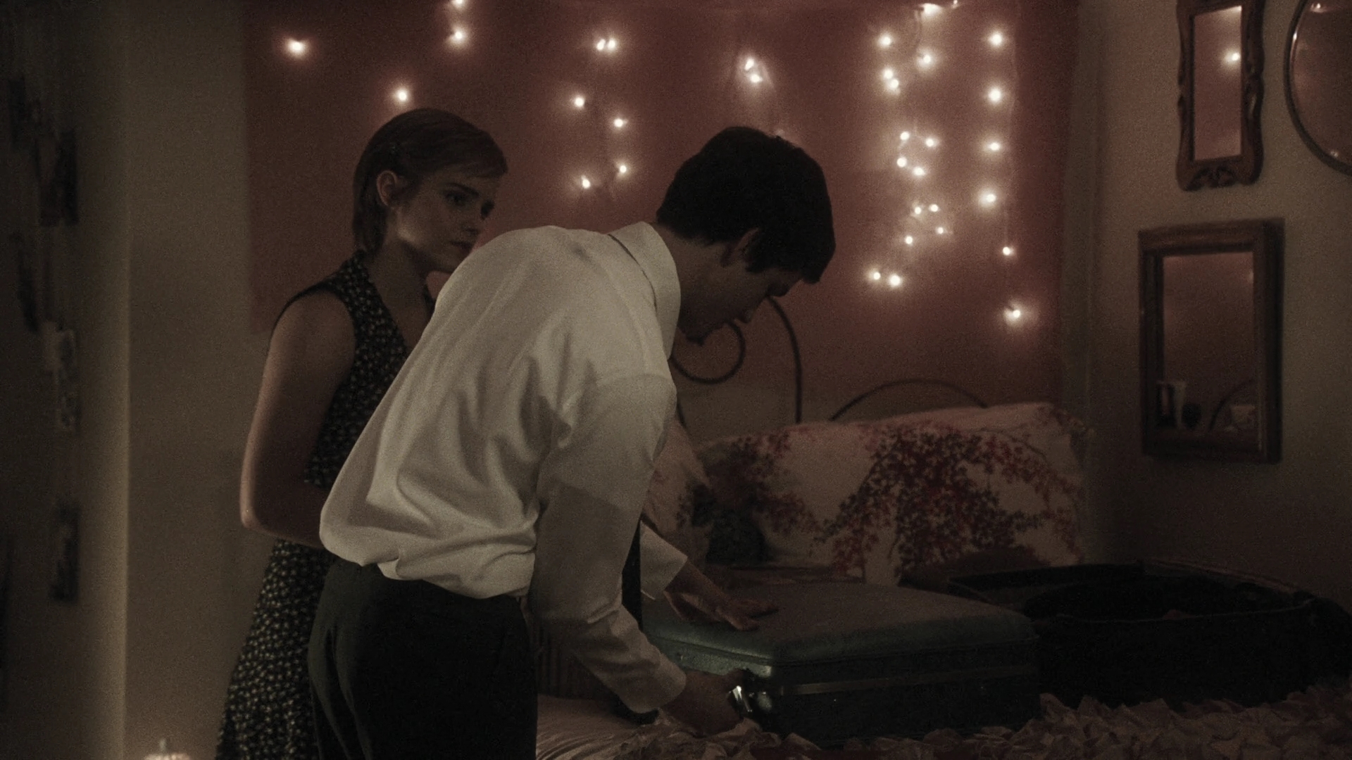 EmmaWatonFan-dot-nl_ThePerksOfBeingAWallflower4861.jpg EmmaWatonFan-dot-nl_ThePerksOfBeingAWallflower4861.jpg