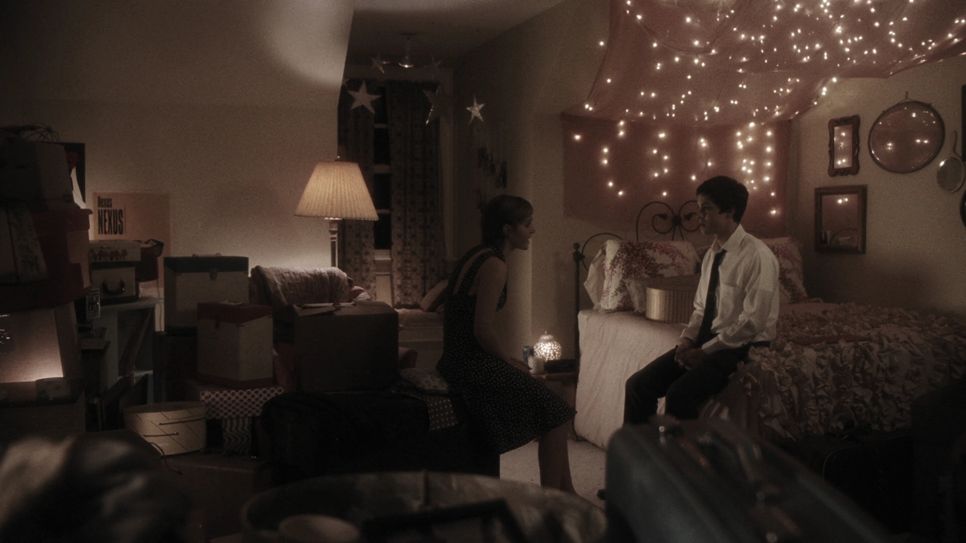 EmmaWatonFan-dot-nl_ThePerksOfBeingAWallflower4965.jpg EmmaWatonFan-dot-nl_ThePerksOfBeingAWallflower4965.jpg