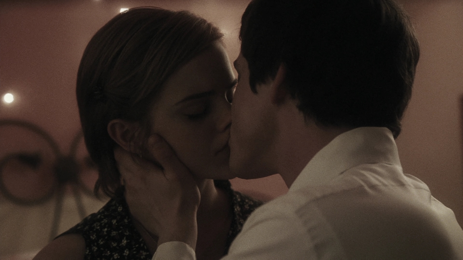 EmmaWatonFan-dot-nl_ThePerksOfBeingAWallflower5027.jpg