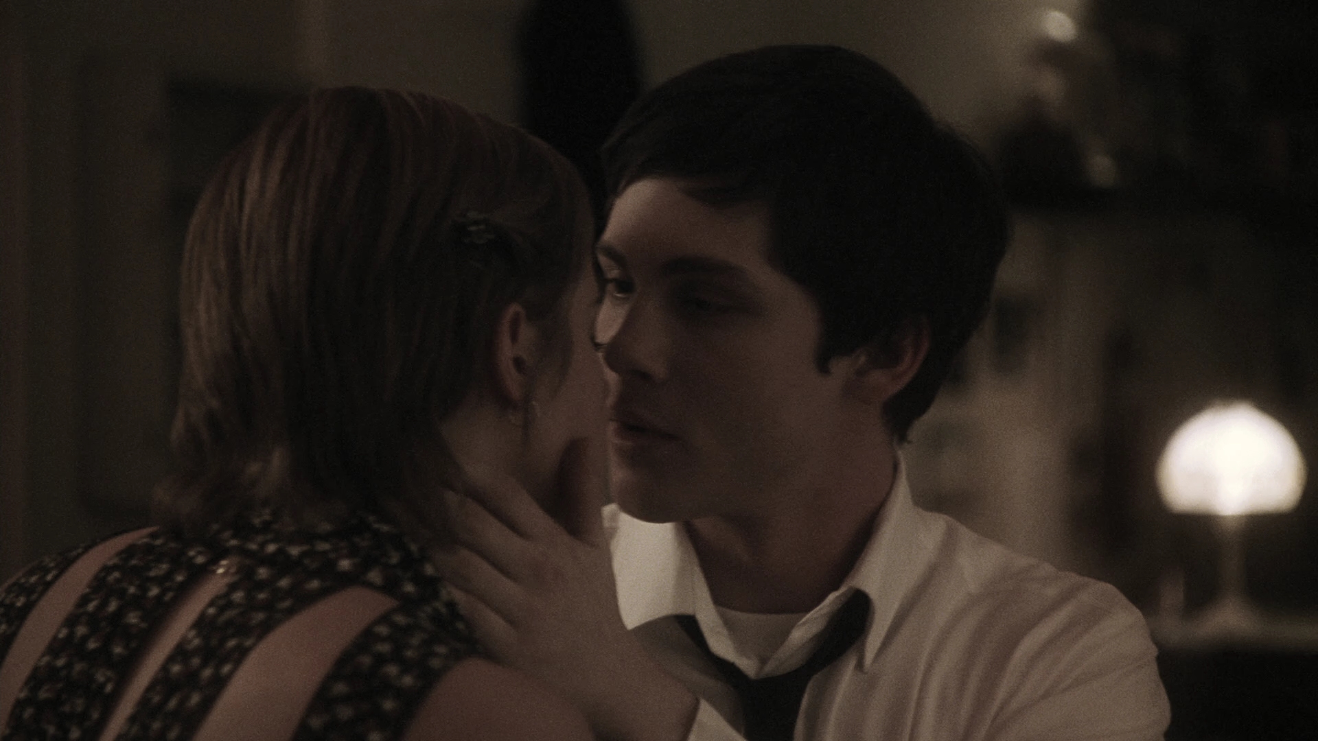 EmmaWatonFan-dot-nl_ThePerksOfBeingAWallflower5116.jpg EmmaWatonFan-dot-nl_ThePerksOfBeingAWallflower5116.jpg