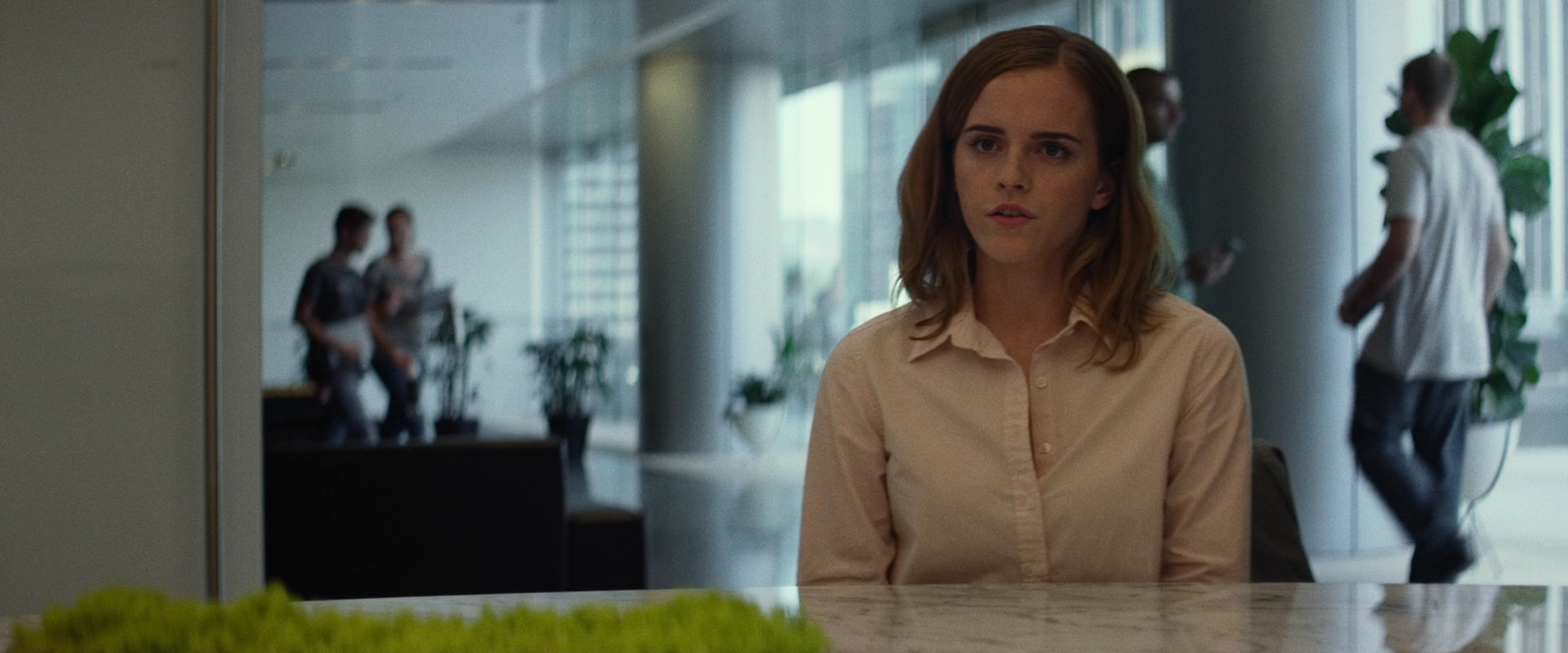 EmmaWatsonFan-dot-nl_TheCircle0369.jpg