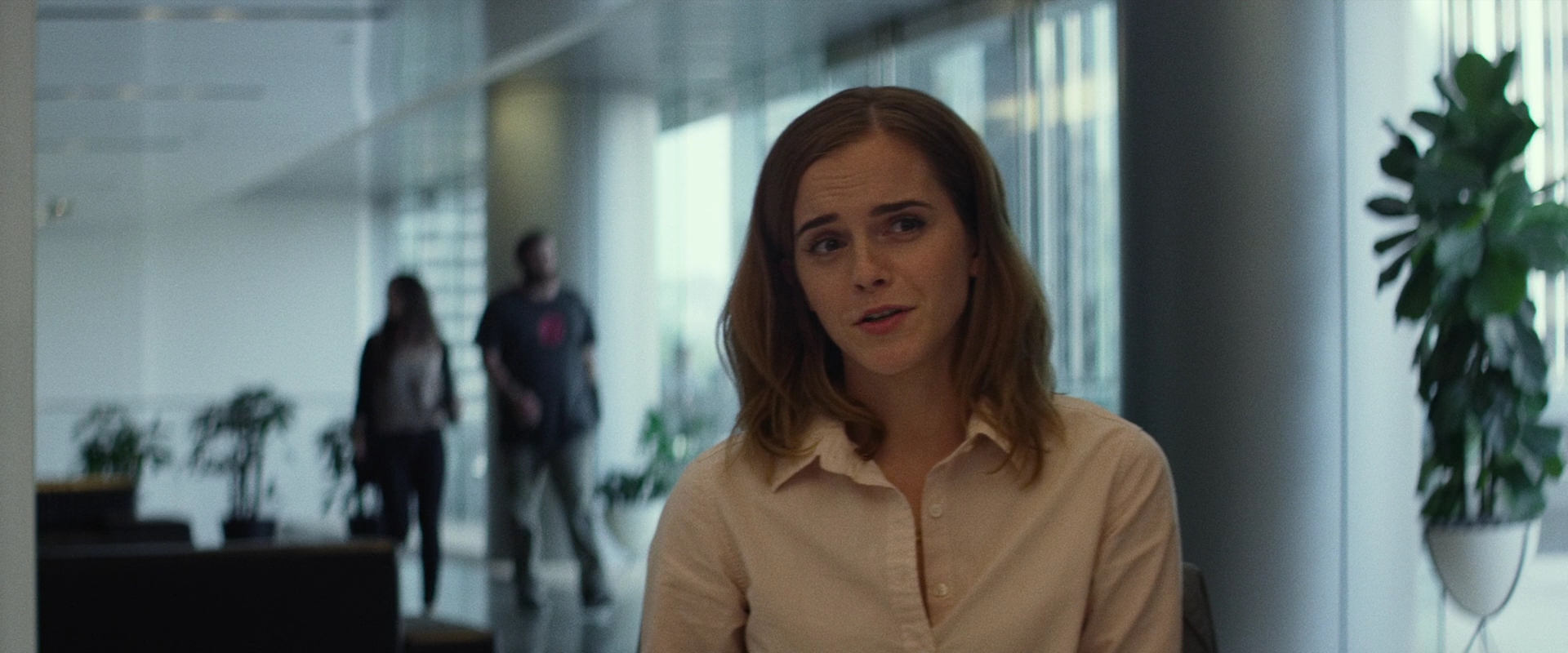 EmmaWatsonFan-dot-nl_TheCircle0455.jpg