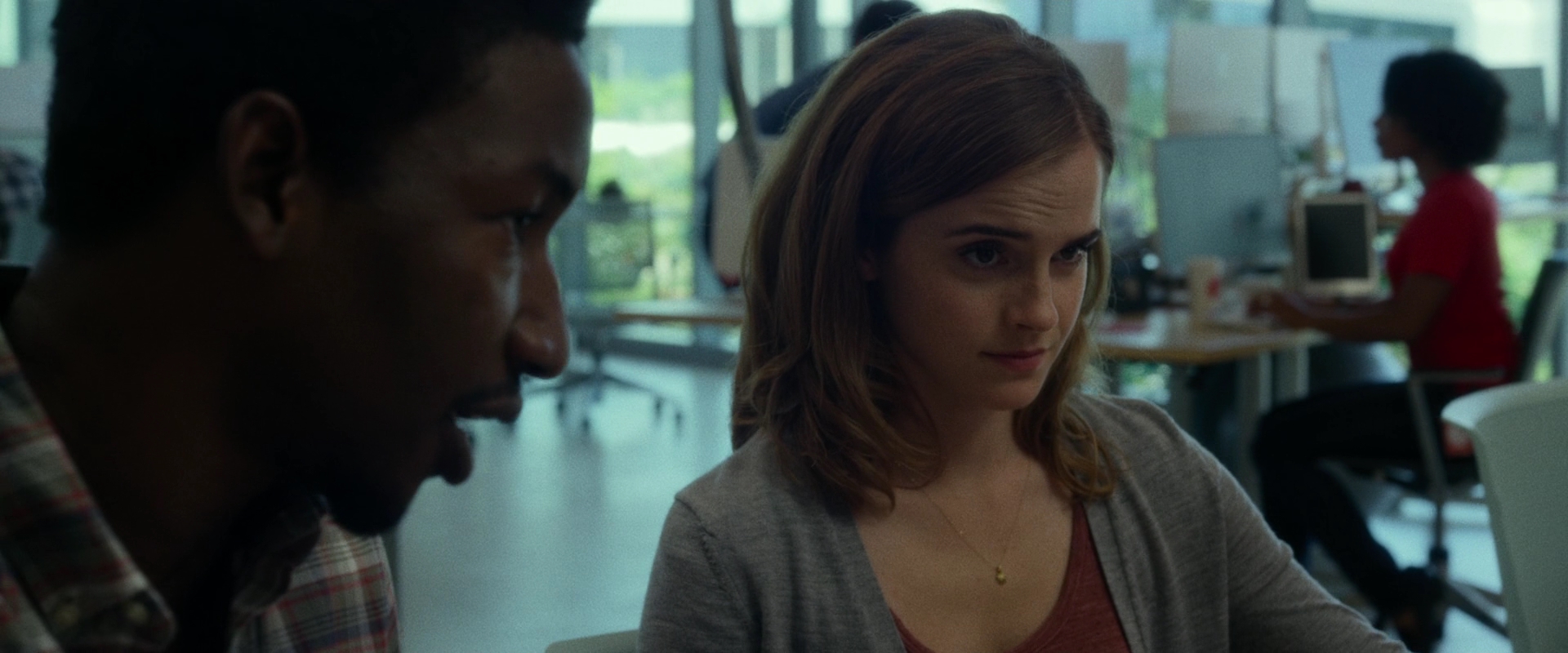 EmmaWatsonFan-dot-nl_TheCircle0589.jpg
