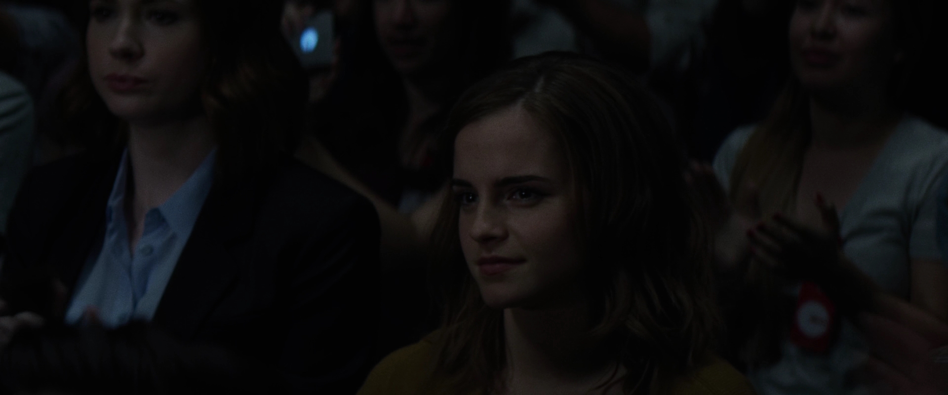 EmmaWatsonFan-dot-nl_TheCircle1041.jpg