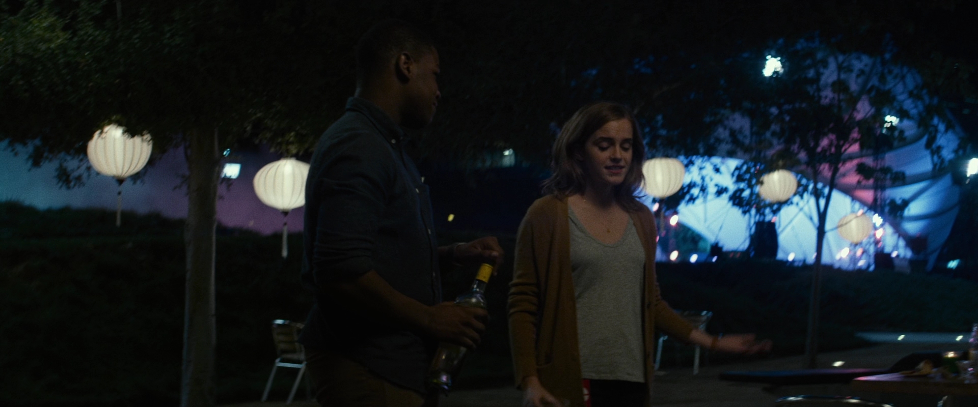 EmmaWatsonFan-dot-nl_TheCircle1268.jpg