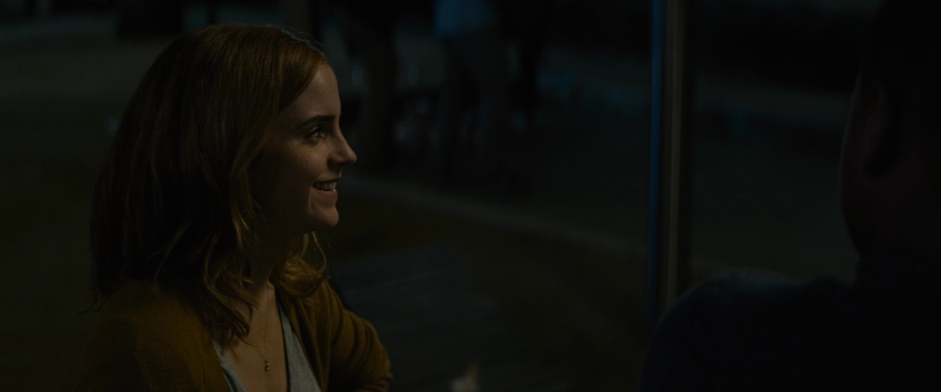 EmmaWatsonFan-dot-nl_TheCircle1274.jpg