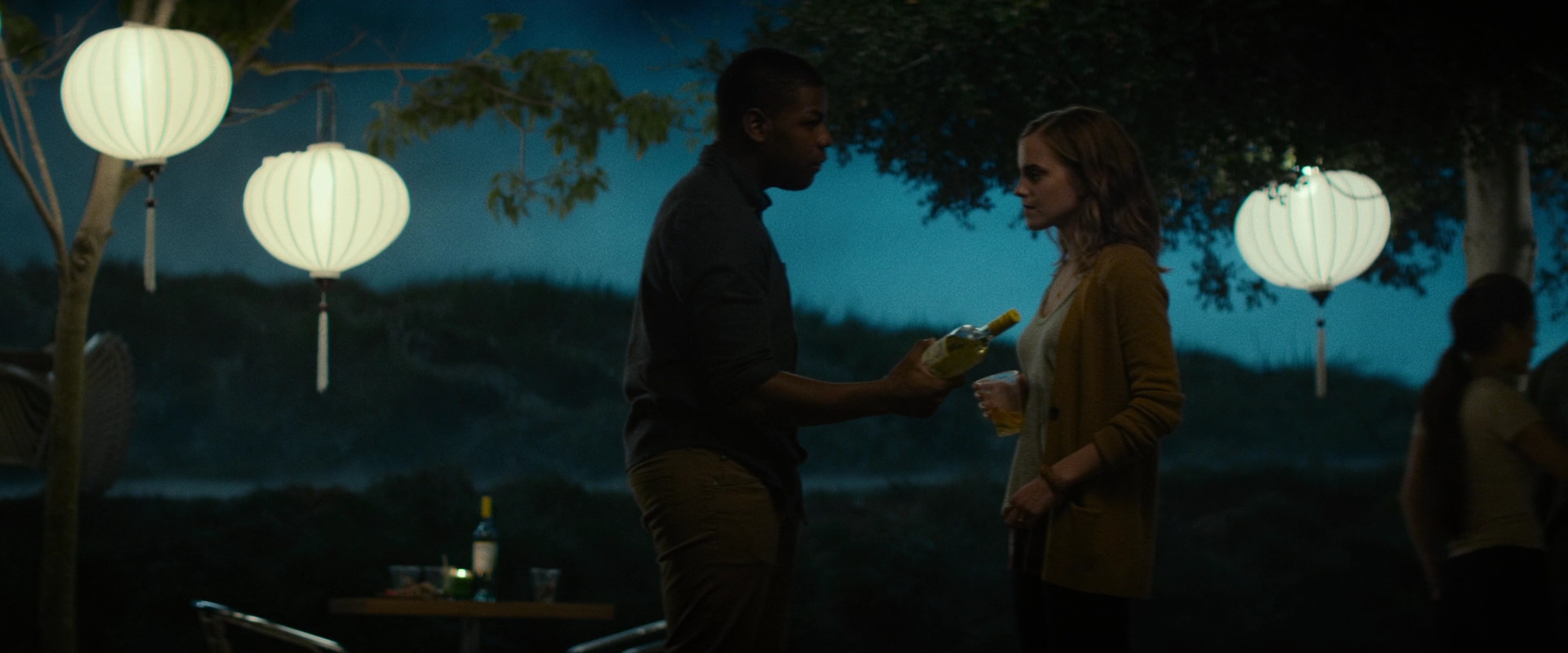 EmmaWatsonFan-dot-nl_TheCircle1307.jpg