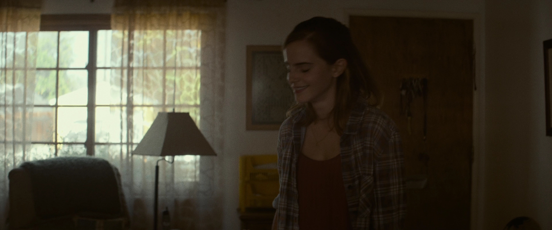 EmmaWatsonFan-dot-nl_TheCircle1487.jpg