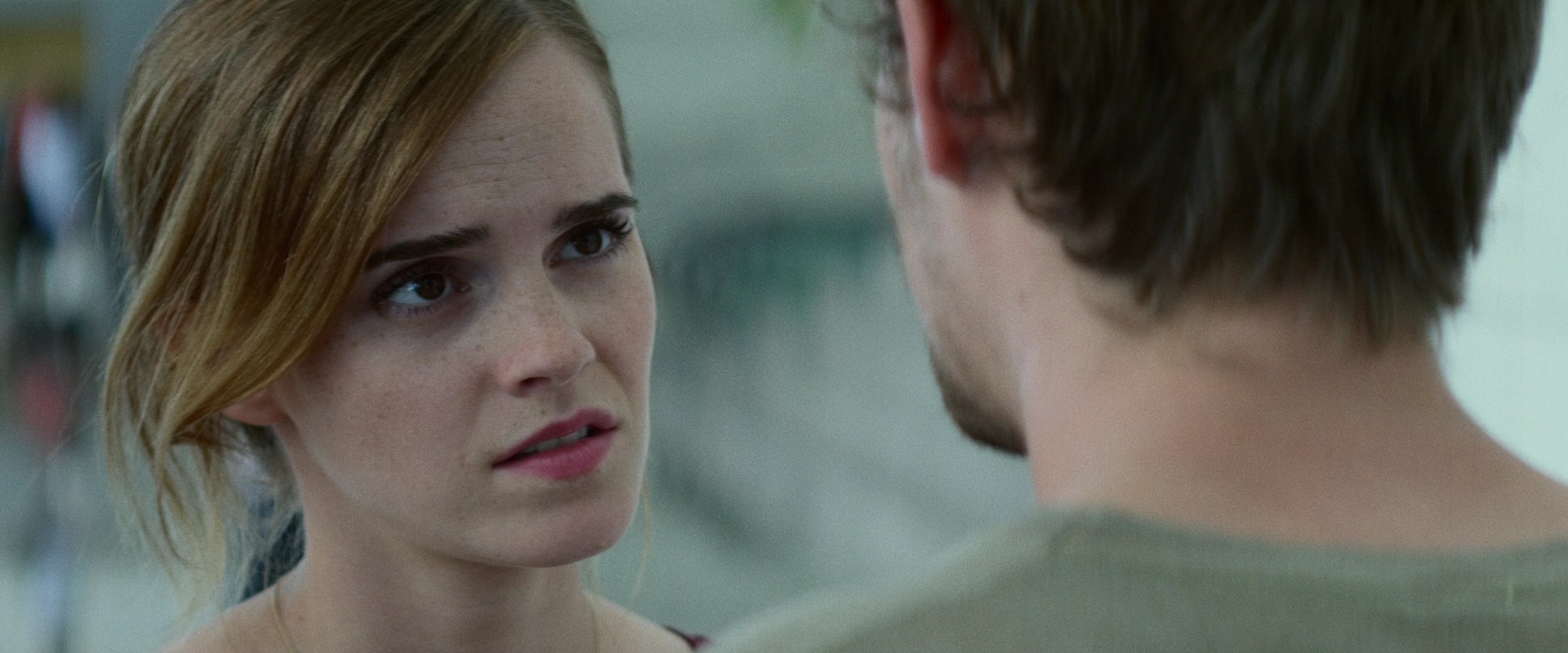 EmmaWatsonFan-dot-nl_TheCircle2773.jpg