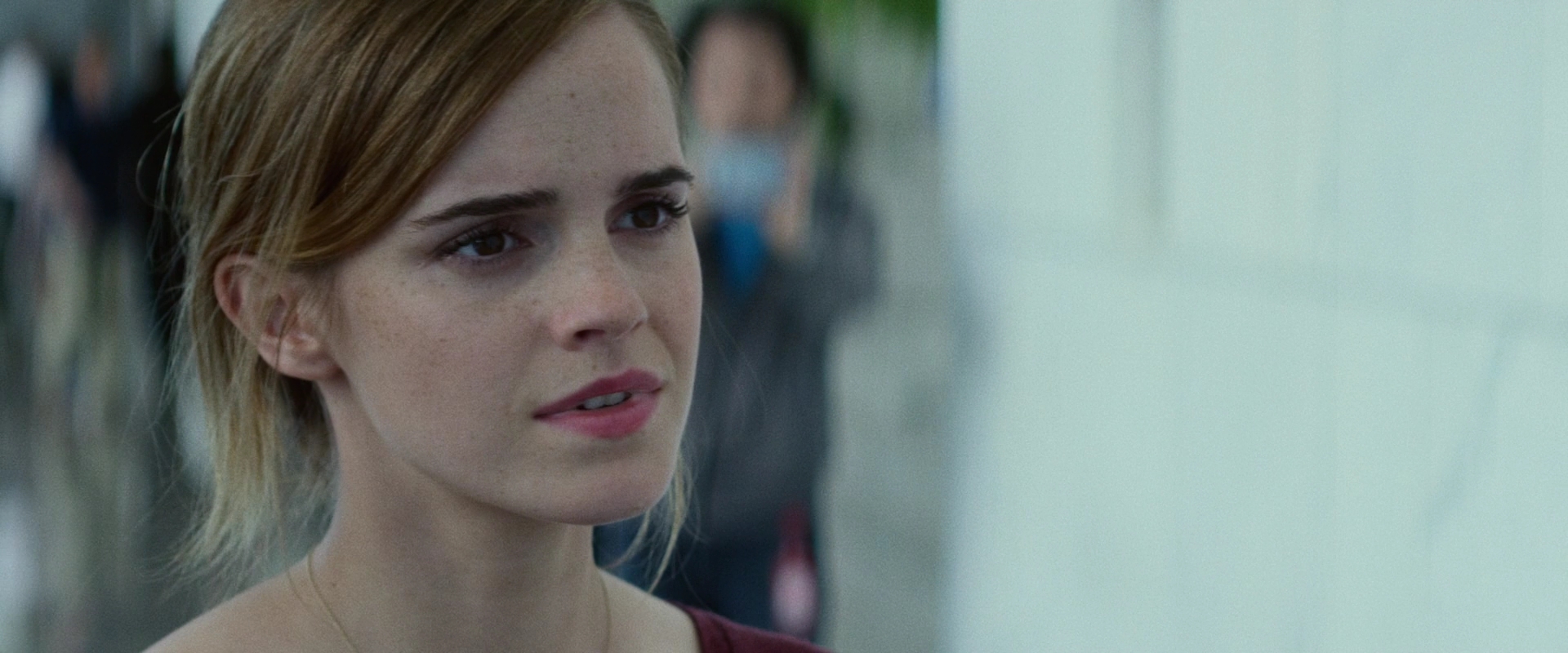 EmmaWatsonFan-dot-nl_TheCircle2788.jpg