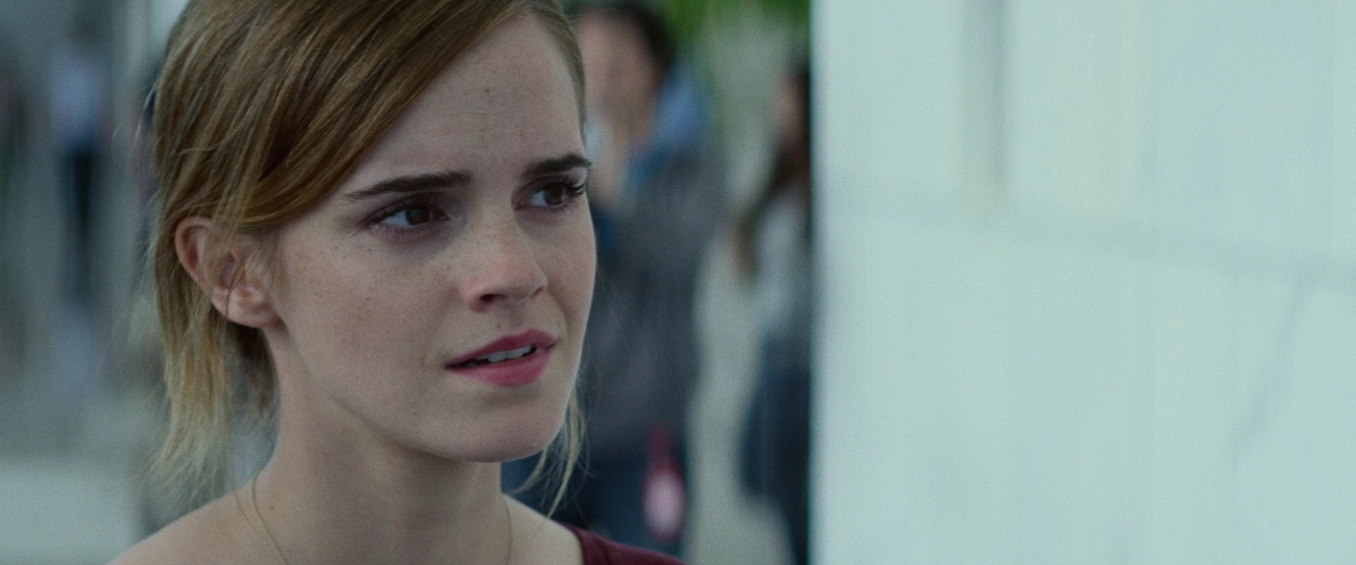 EmmaWatsonFan-dot-nl_TheCircle2789.jpg