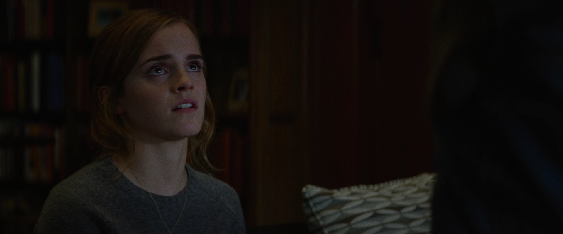 EmmaWatsonFan-dot-nl_TheCircle3020.jpg