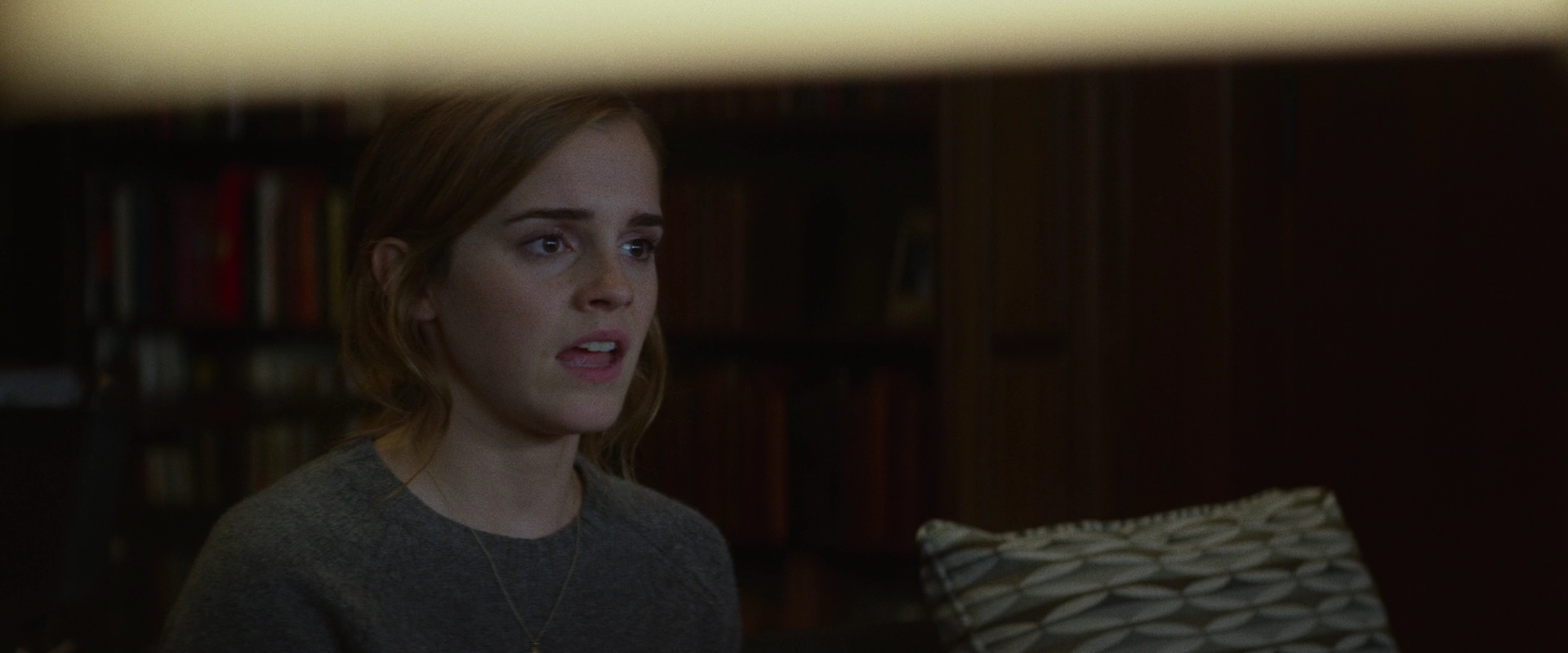 EmmaWatsonFan-dot-nl_TheCircle3022.jpg