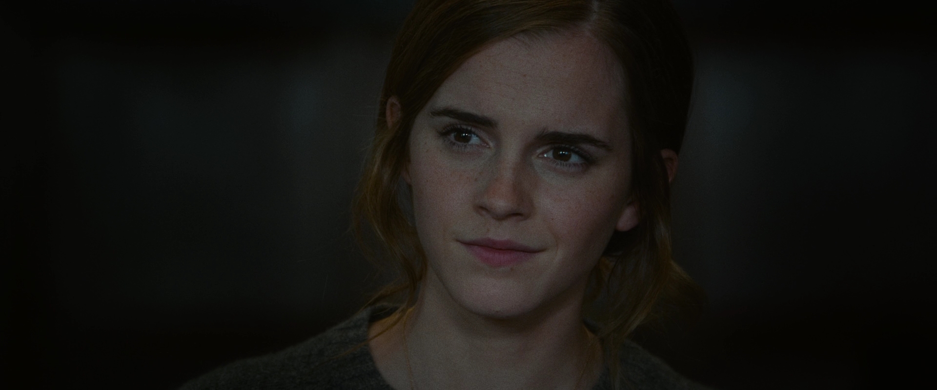 EmmaWatsonFan-dot-nl_TheCircle3098.jpg