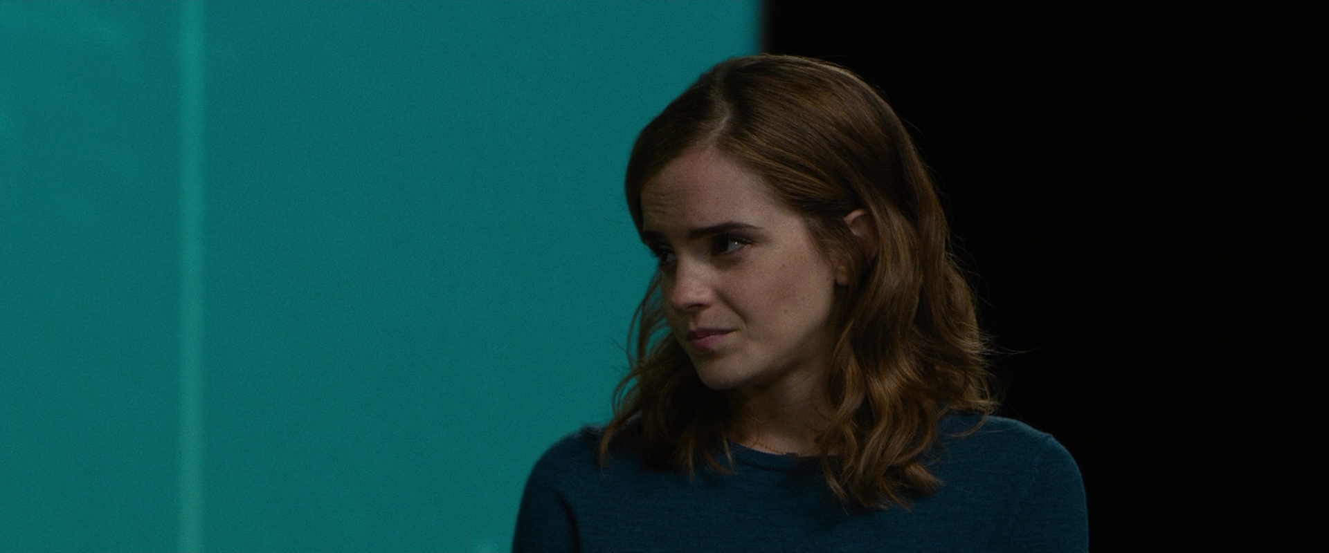 EmmaWatsonFan-dot-nl_TheCircle3180.jpg