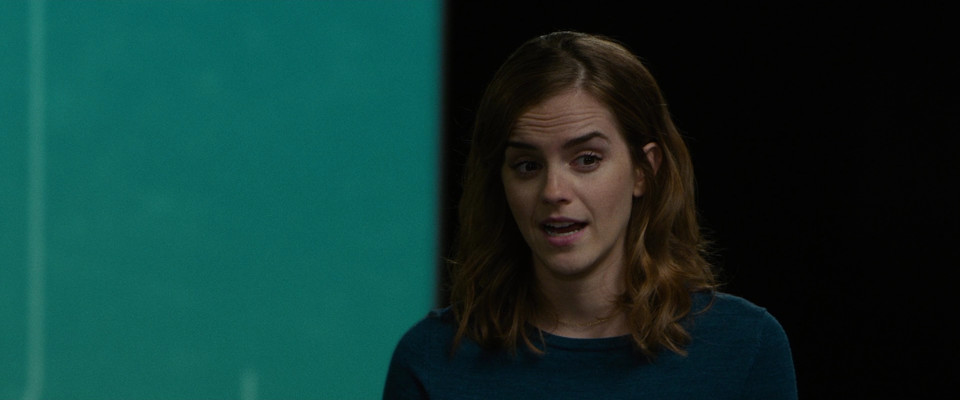 EmmaWatsonFan-dot-nl_TheCircle3182.jpg