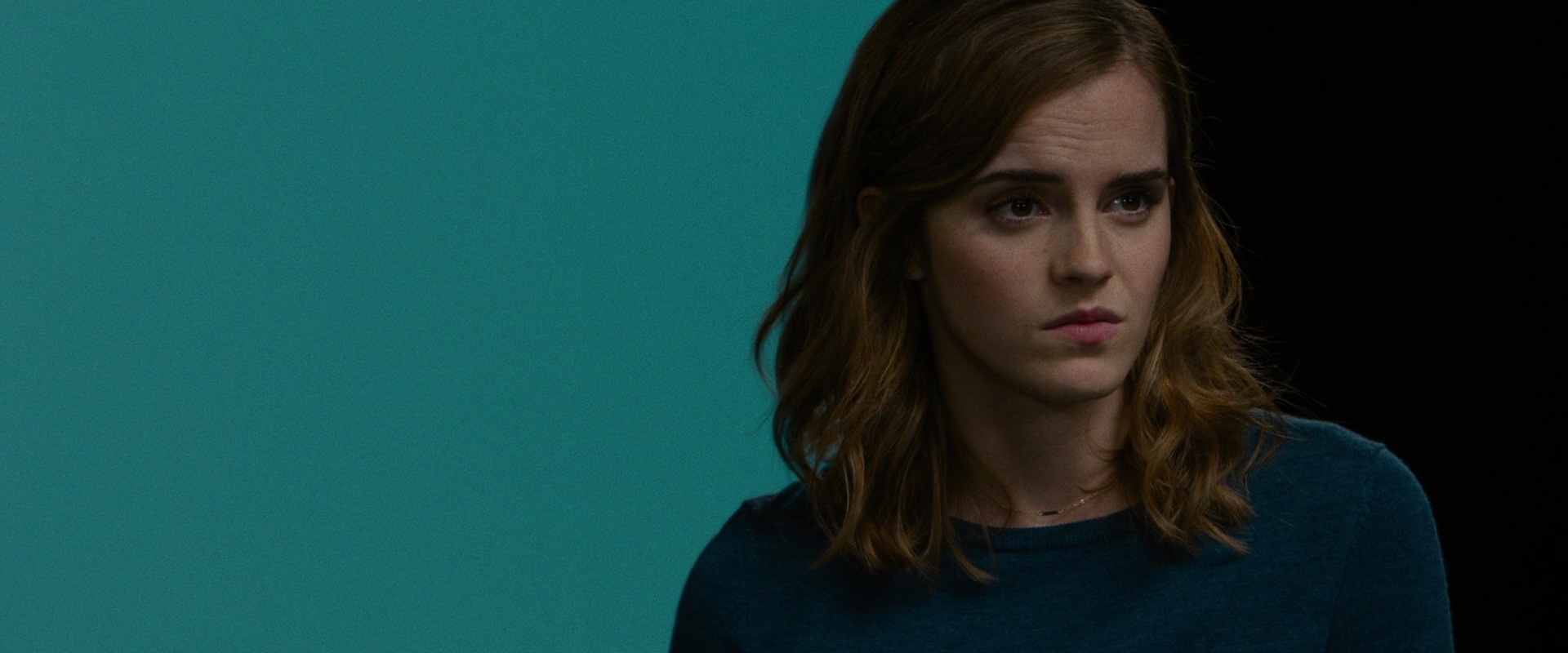 EmmaWatsonFan-dot-nl_TheCircle3221.jpg