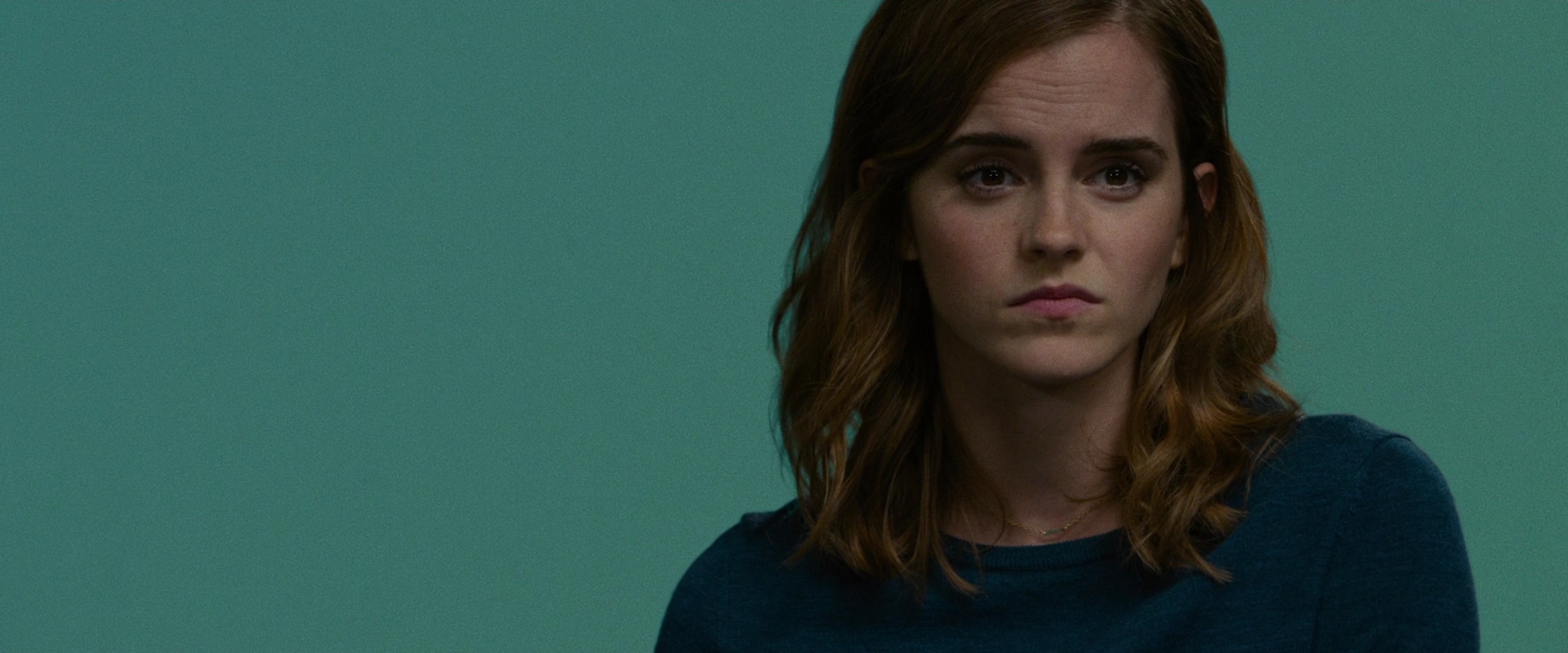 EmmaWatsonFan-dot-nl_TheCircle3235.jpg