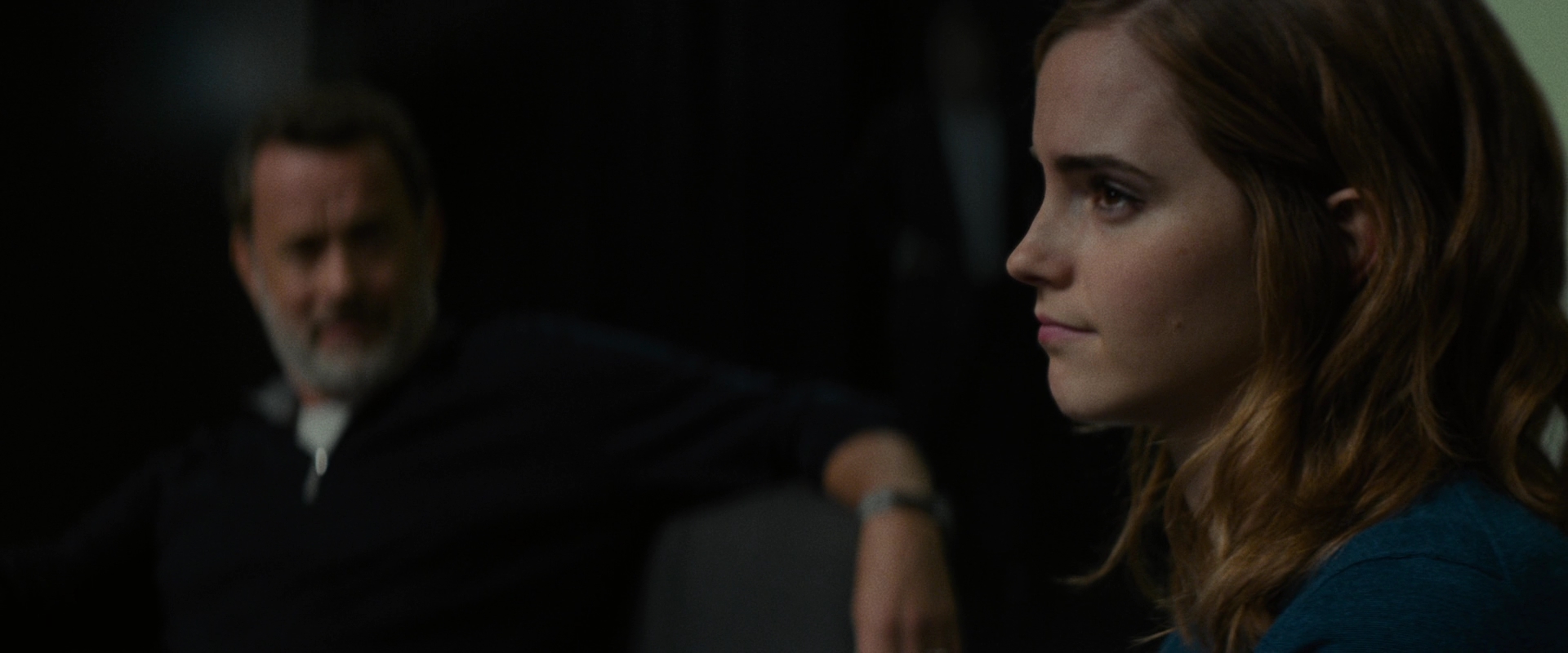 EmmaWatsonFan-dot-nl_TheCircle3251.jpg