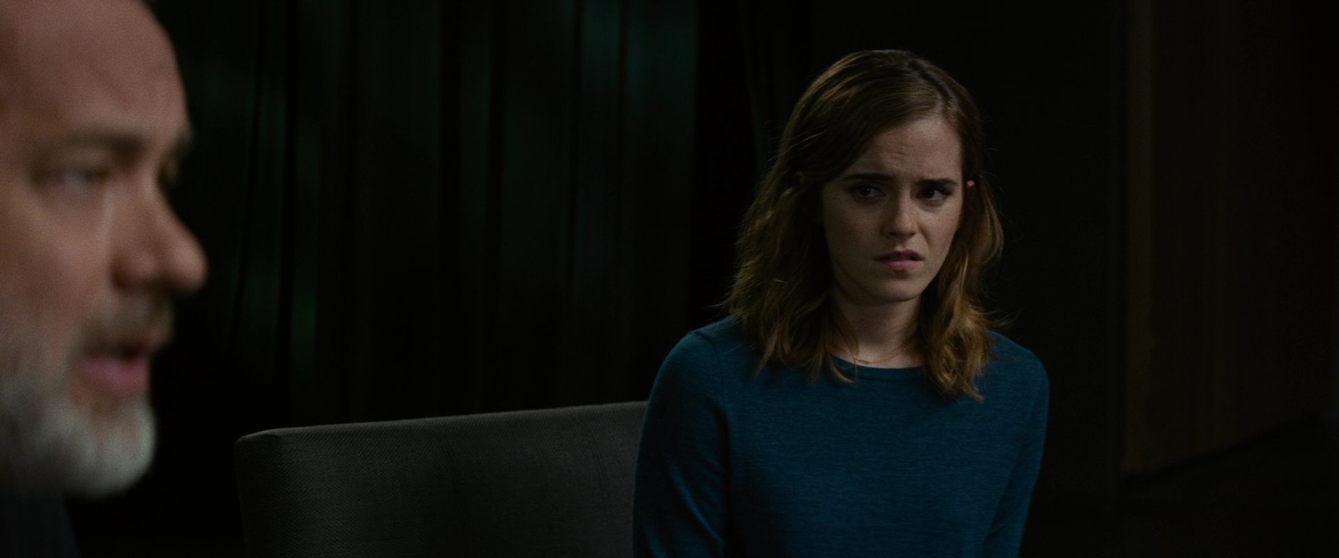 EmmaWatsonFan-dot-nl_TheCircle3297.jpg