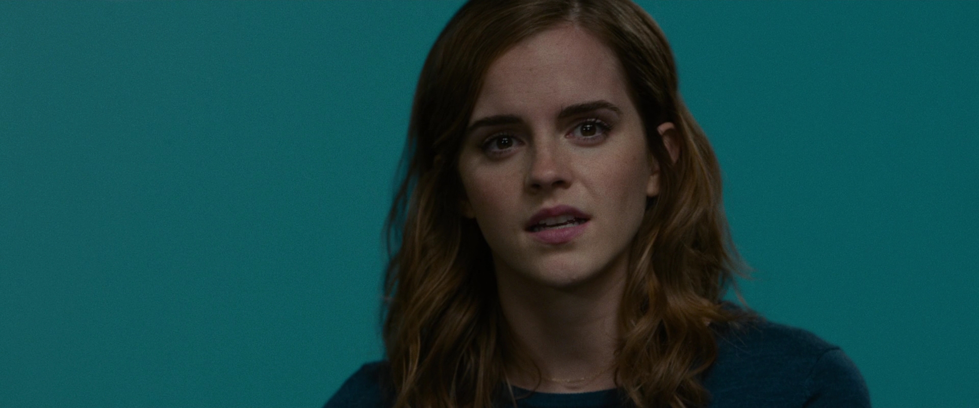 EmmaWatsonFan-dot-nl_TheCircle3364.jpg