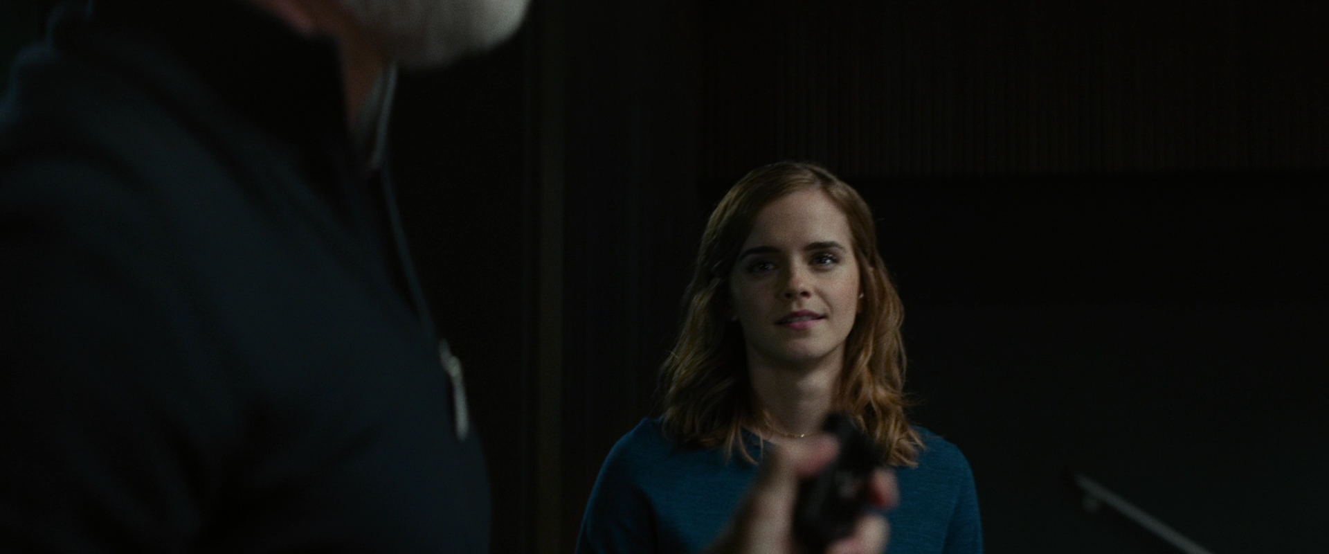 EmmaWatsonFan-dot-nl_TheCircle3430.jpg