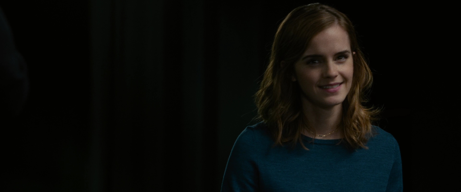 EmmaWatsonFan-dot-nl_TheCircle3447.jpg