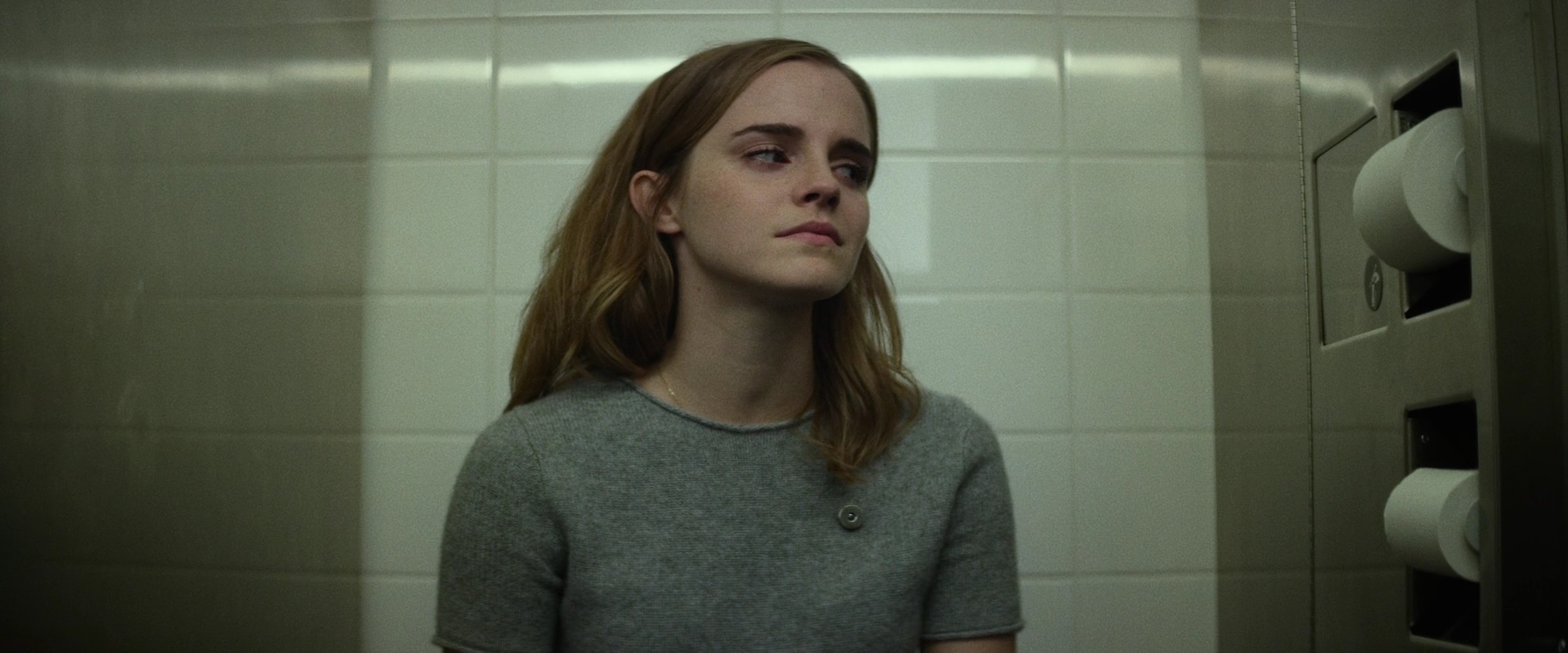 EmmaWatsonFan-dot-nl_TheCircle3756.jpg