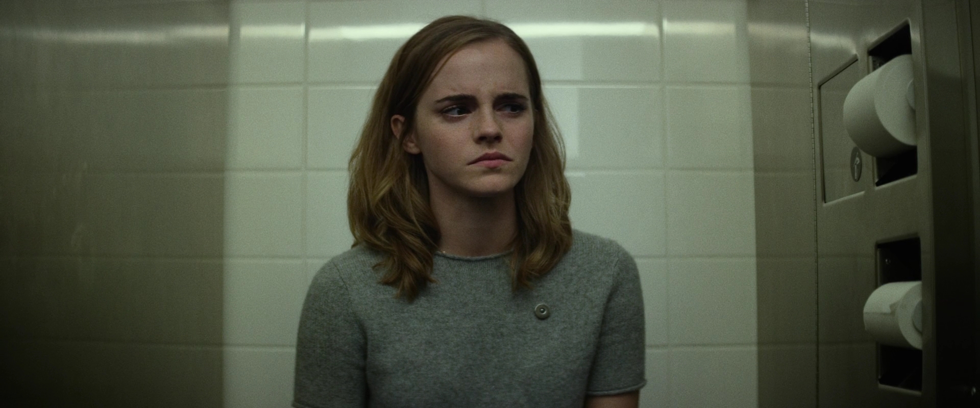 EmmaWatsonFan-dot-nl_TheCircle3790.jpg