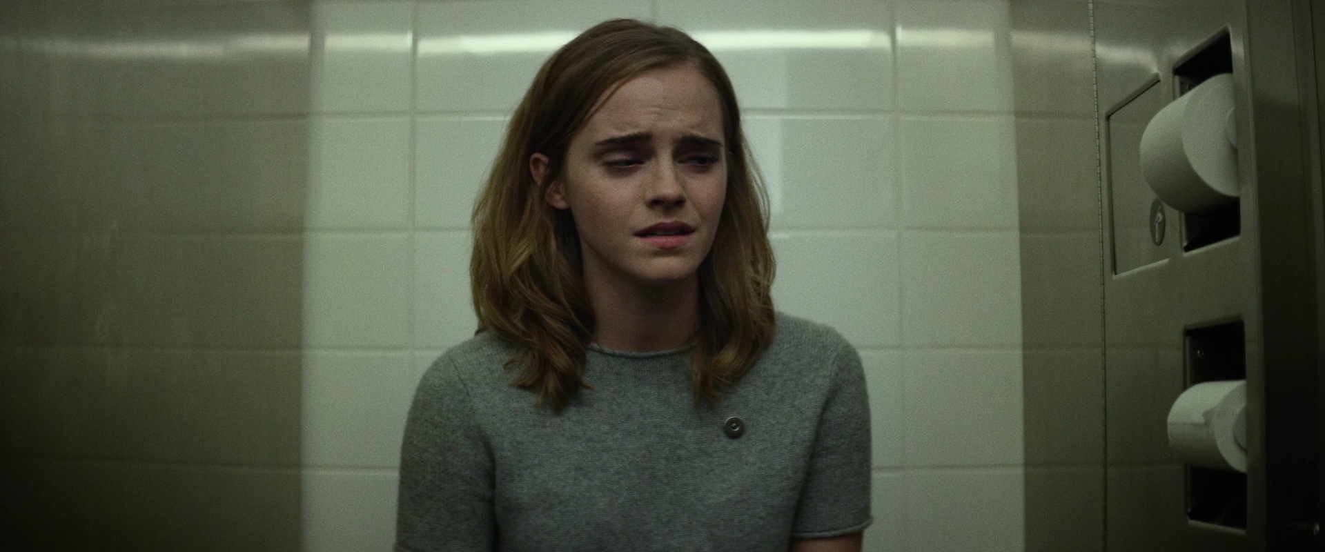 EmmaWatsonFan-dot-nl_TheCircle3792.jpg